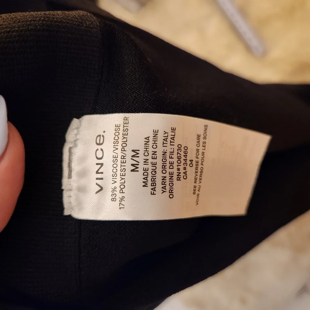 Vince Solid Black Long Sleeve Fitted Stretchy  Side Detail Dress Size Medium